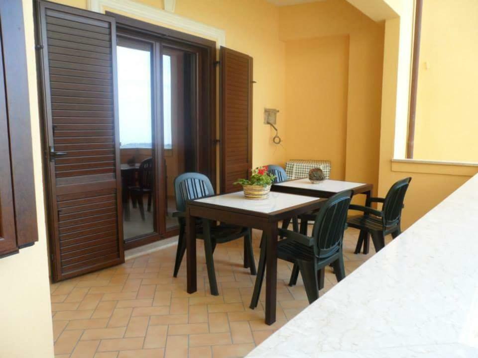 B&B La Casa Di Giorgia Di Pellicano' Francesca Реджо-ди-Калабрия Экстерьер фото