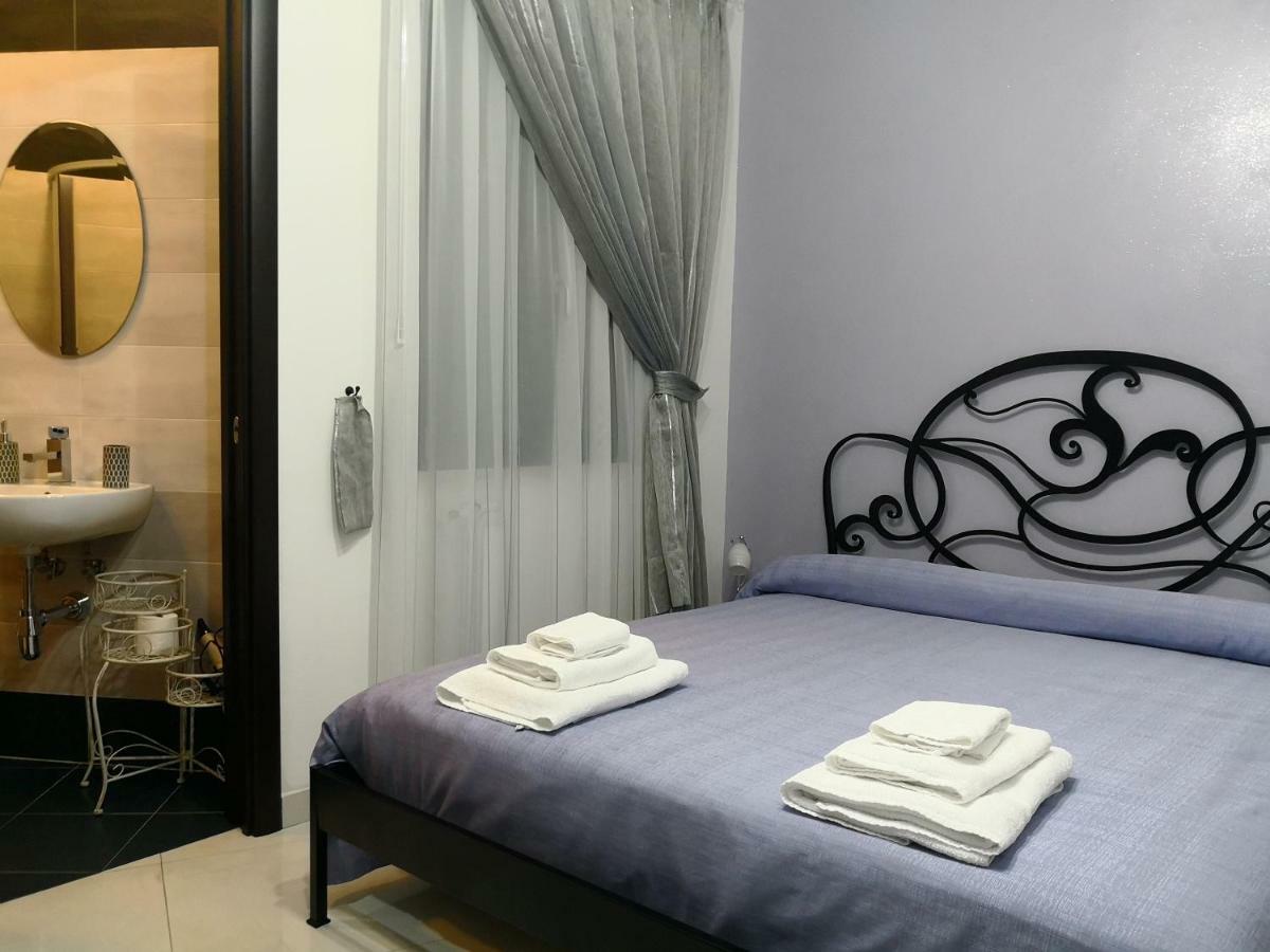 B&B La Casa Di Giorgia Di Pellicano' Francesca Реджо-ди-Калабрия Экстерьер фото